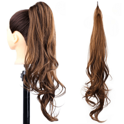 Extension queue de cheval Capellia Chic en teinte Châtain Caramel, présentée seule et portée sur un mannequin